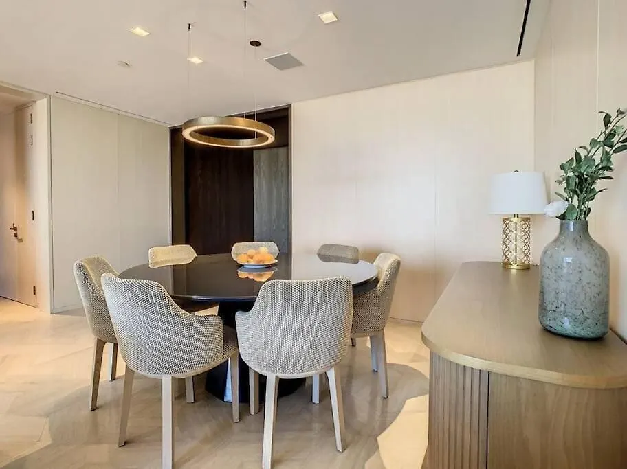 Five Palm Residence - Elegant Home Dubai Apartment