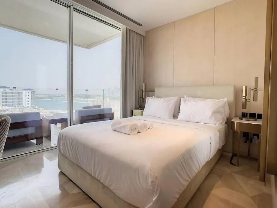 Five Palm Residence - Elegant Home Dubai