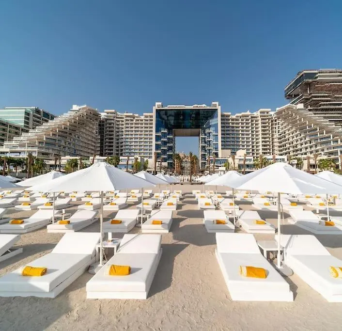 Five Palm Residence - Elegant Home Dubai