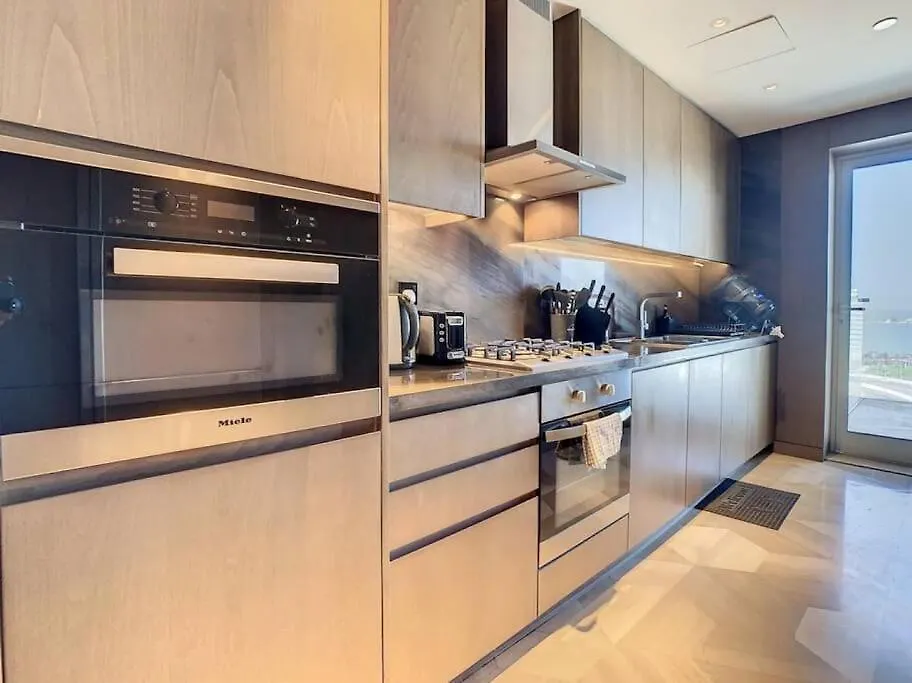 Five Palm Residence - Elegant Home Dubai United Arab Emirates