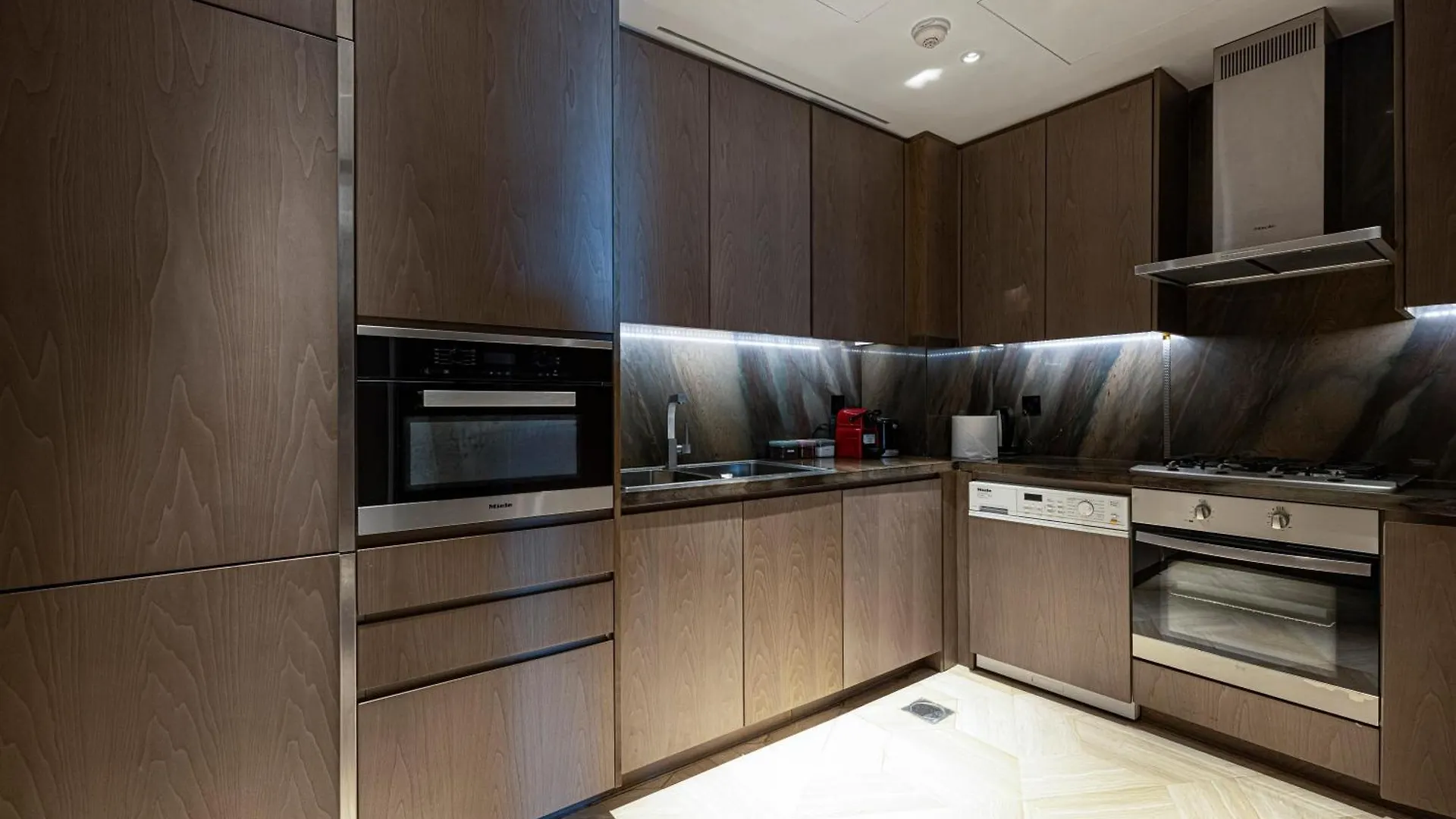 Apartment Five Palm Residence - Elegant Home Dubai