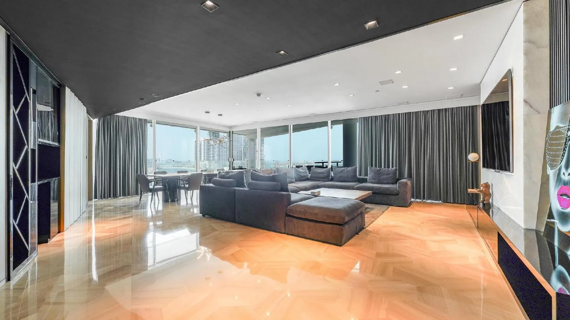 Five Palm Residence - Elegant Home Dubai 0*,  United Arab Emirates