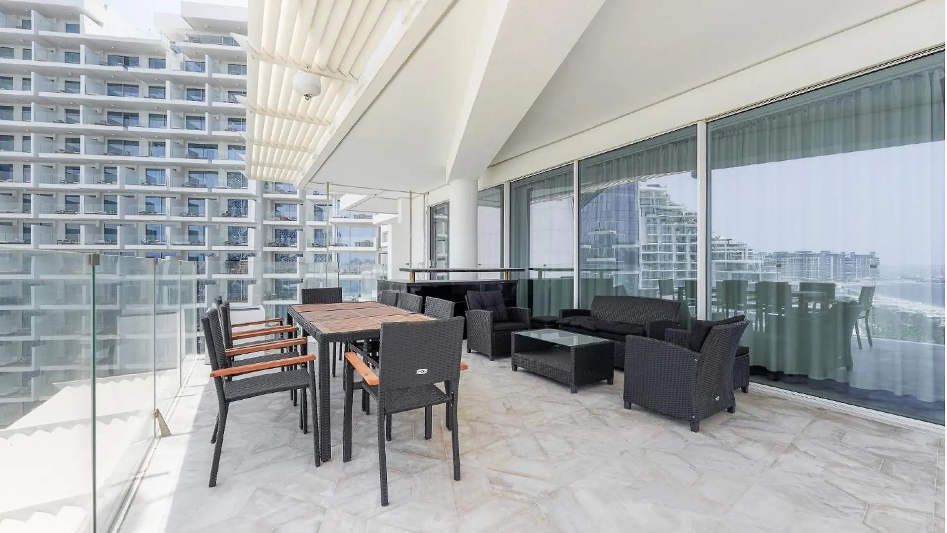 Five Palm Residence - Elegant Home Dubai Apartment