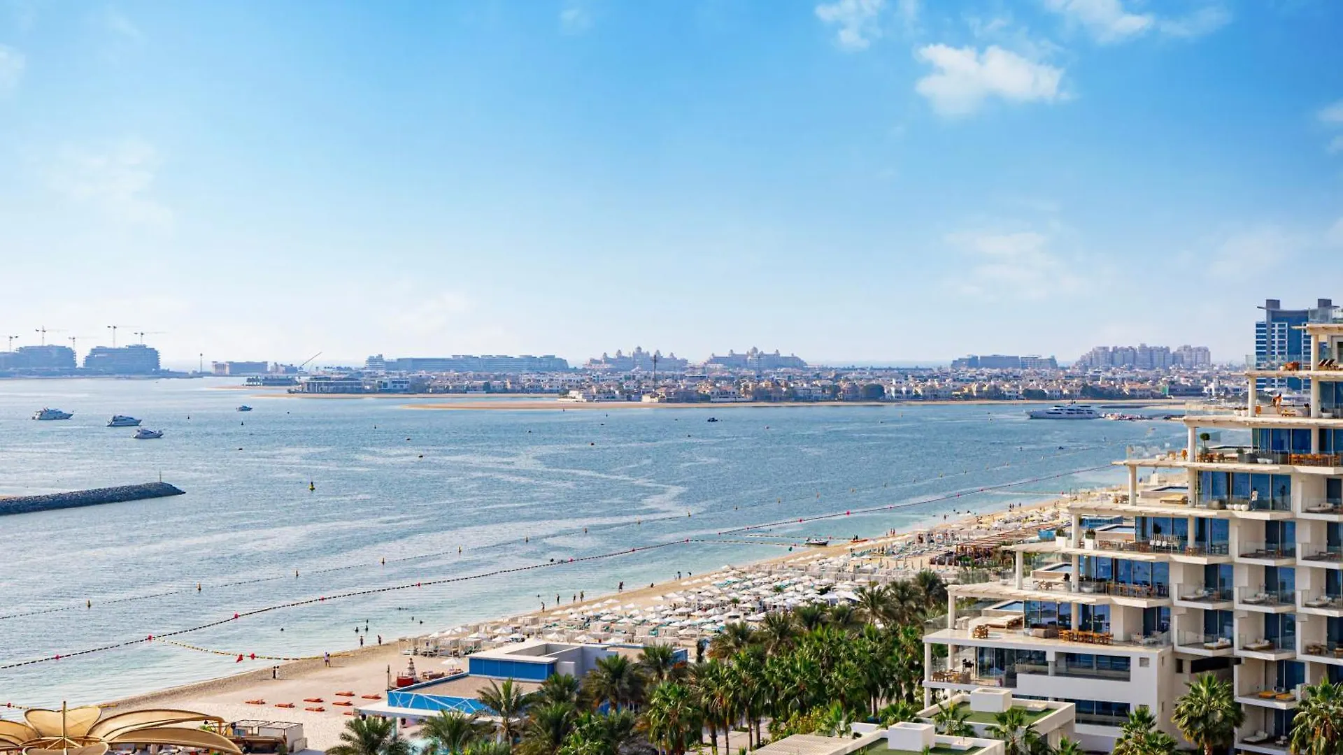 Five Palm Residence - Elegant Home Dubai