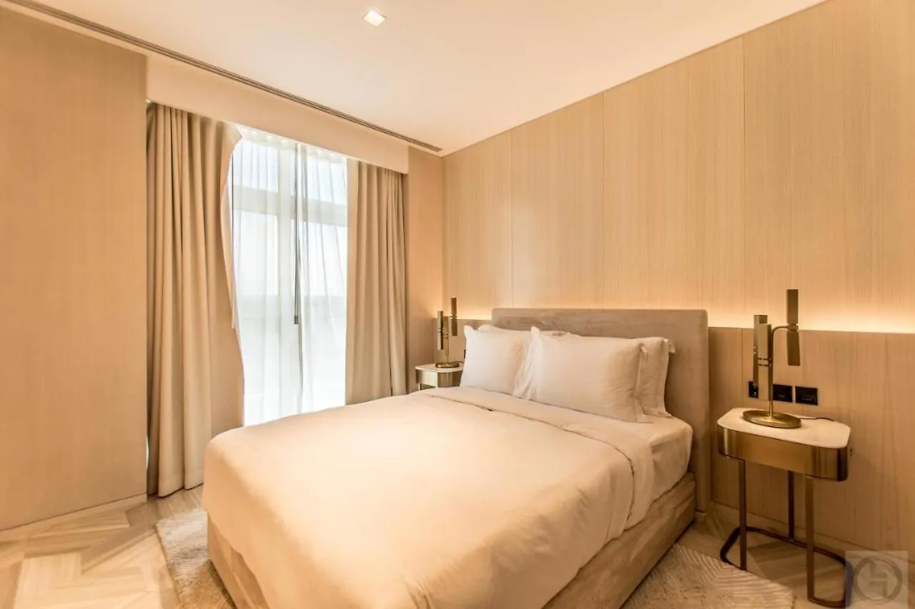 Five Palm Residence - Elegant Home Dubai Apartment