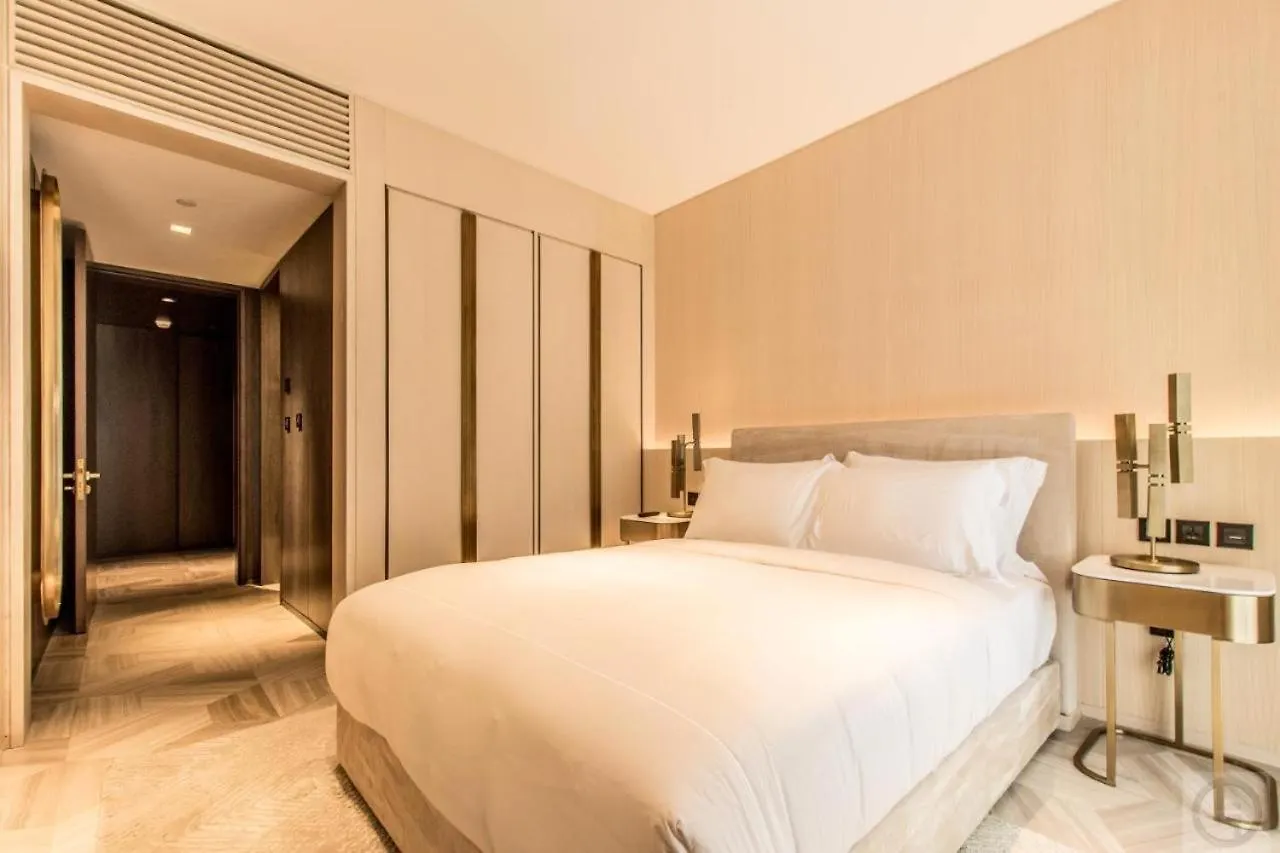 Five Palm Residence - Elegant Home Dubai