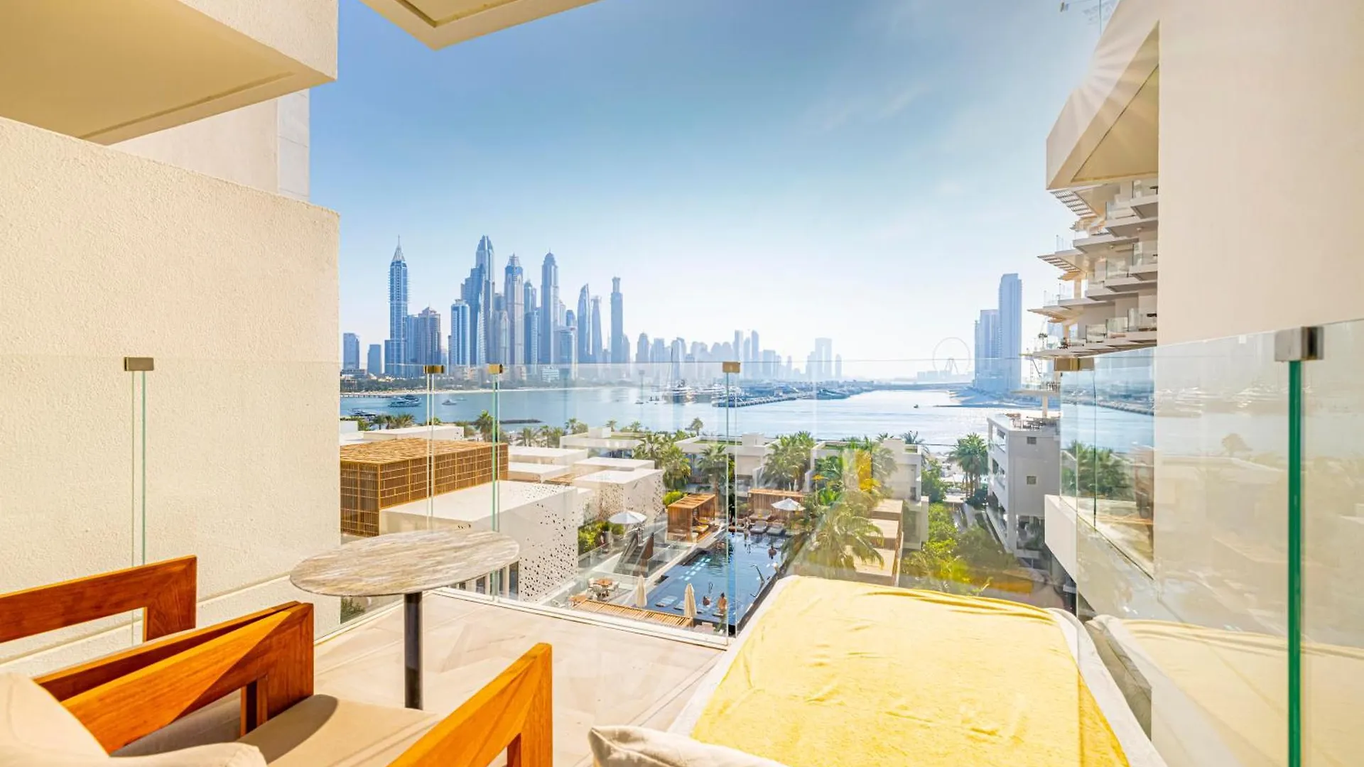 Five Palm Residence - Elegant Home Dubai 0*,  United Arab Emirates